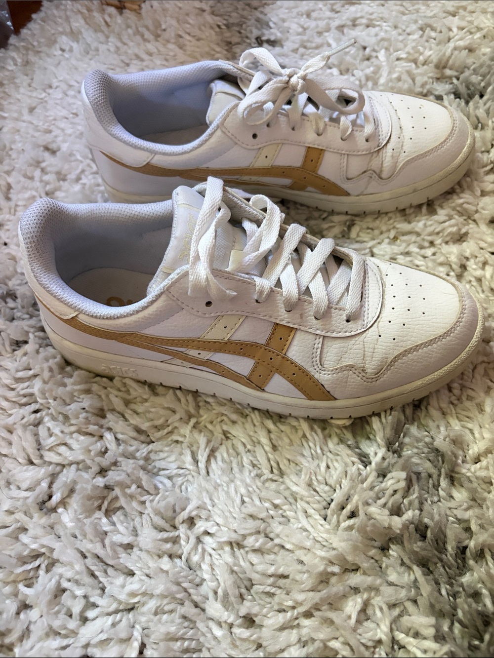 ASICS Japan women’s size 8.5